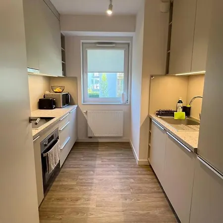 Chopin Airport Apartment
